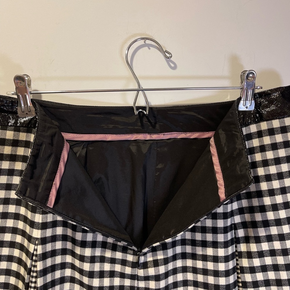 Tristan Black and White Fall Gingham Thick Women's Skirt - size L - Picture 7 of 7